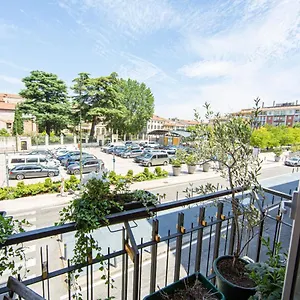 Happiness - Center Bed and breakfast Verona