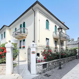 hotel-villa-cansignorio.hotelinveneto.com/